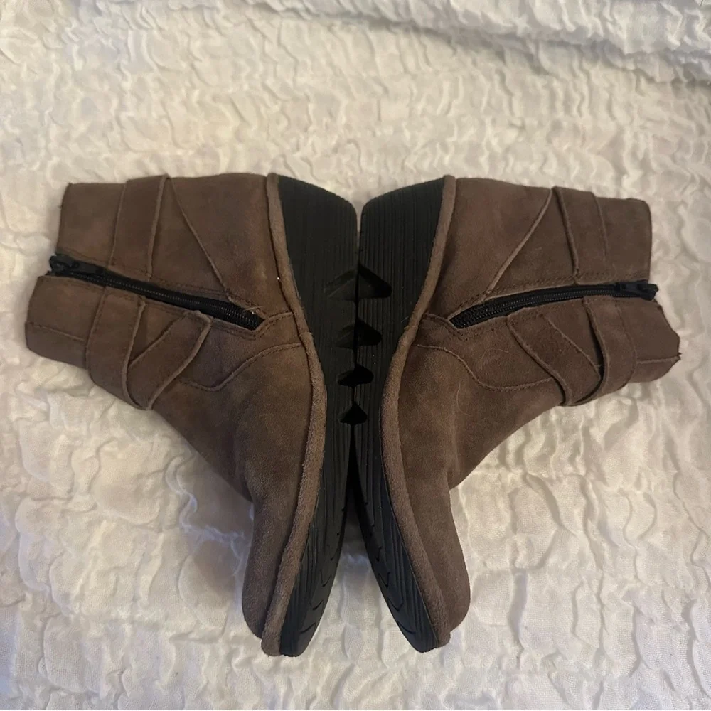 Brown Suede Wedge Ankle Boots Buckle Comfort Booties Size 6
